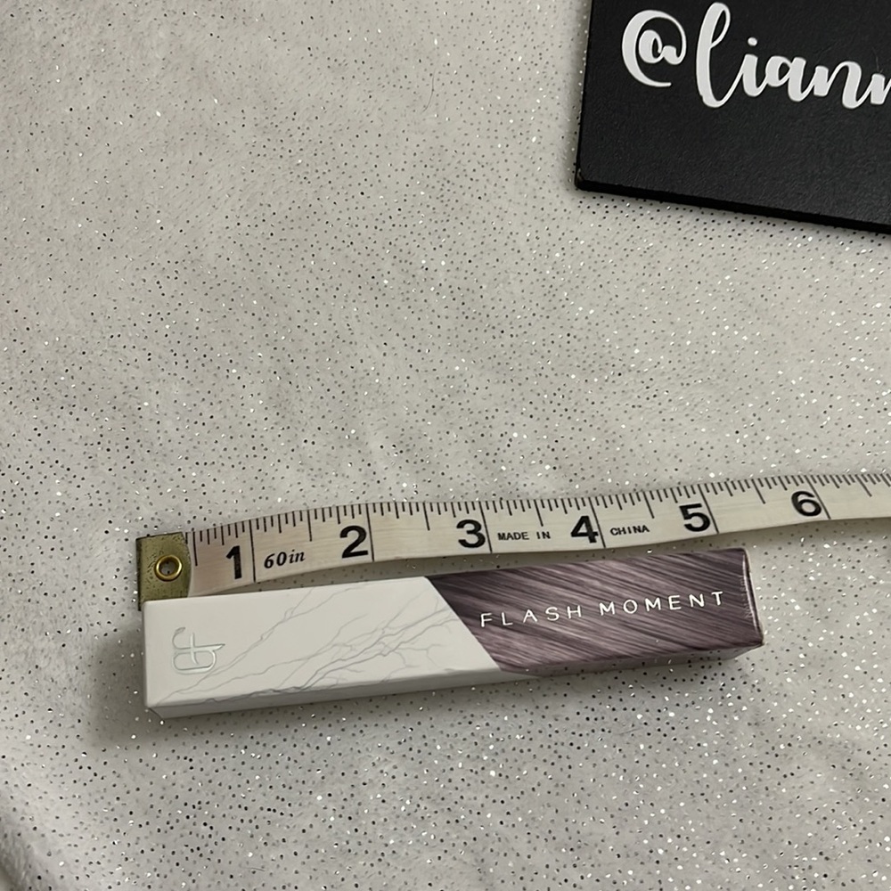Flash Moment Hair Finishing Cream Tame Flyaways - Picture 5 of 5